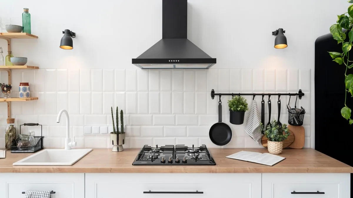 Kitchen Chimney for small kitchen
